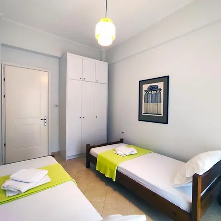 Apartment Comfy Hill Sarande